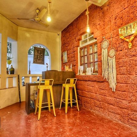 Aerostel - Backpacker'S Hostel In Goa 卡兰古特 外观 照片