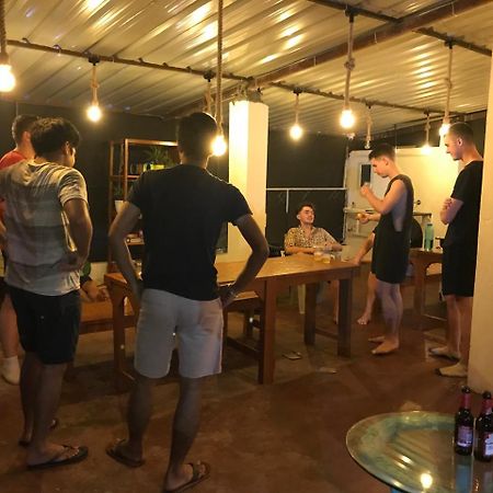 Aerostel - Backpacker'S Hostel In Goa 卡兰古特 外观 照片