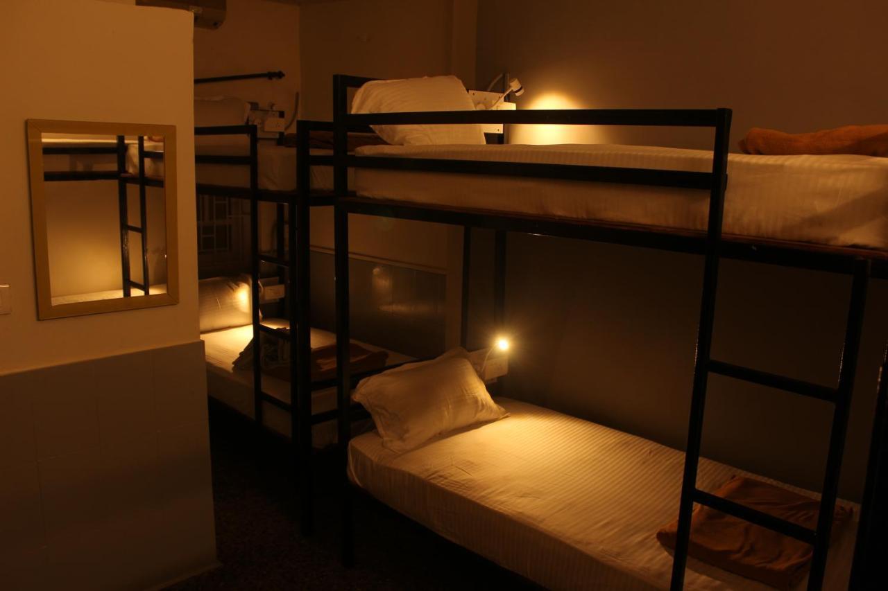 Aerostel - Backpacker'S Hostel In Goa 卡兰古特 外观 照片