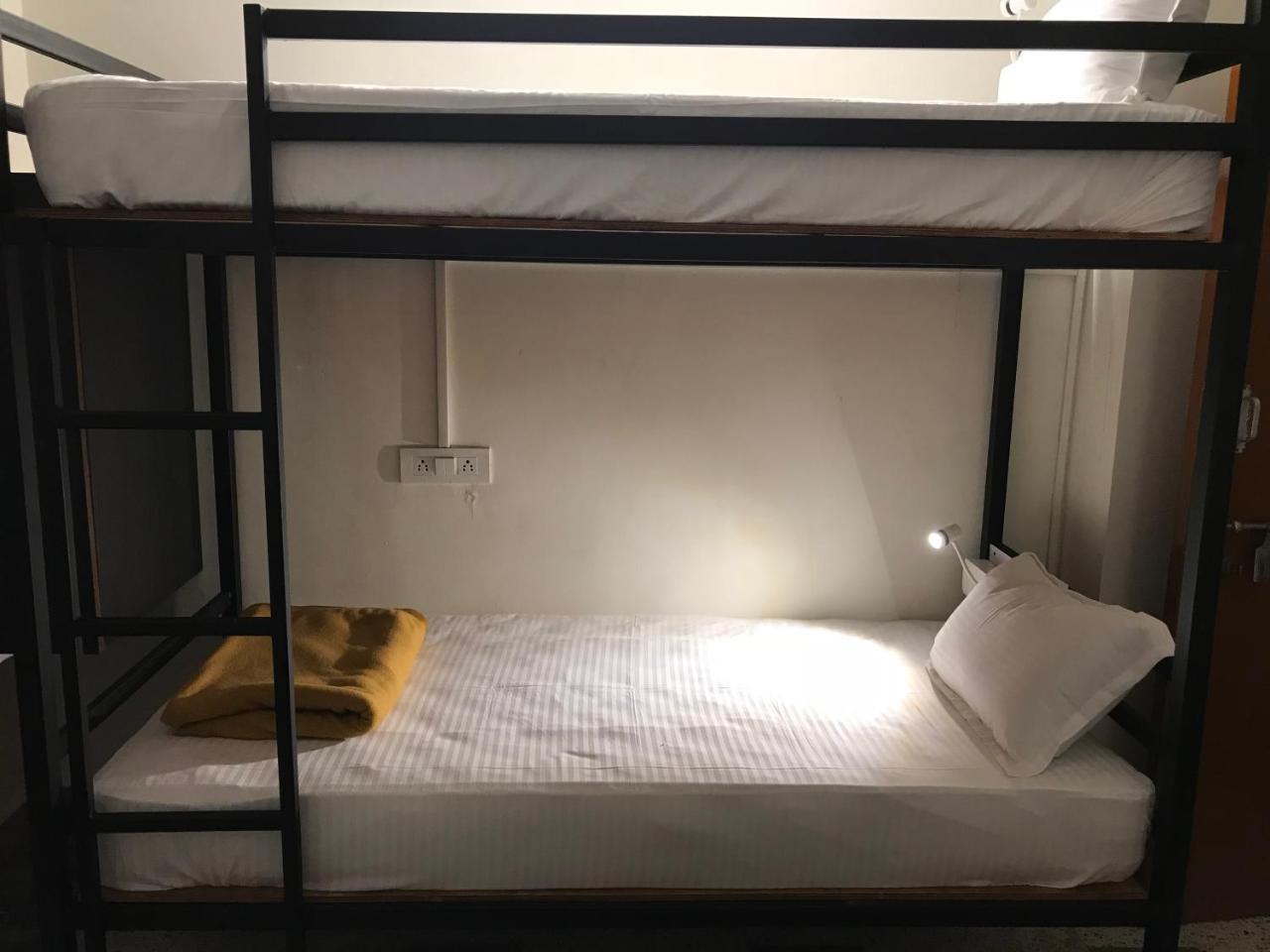 Aerostel - Backpacker'S Hostel In Goa 卡兰古特 外观 照片
